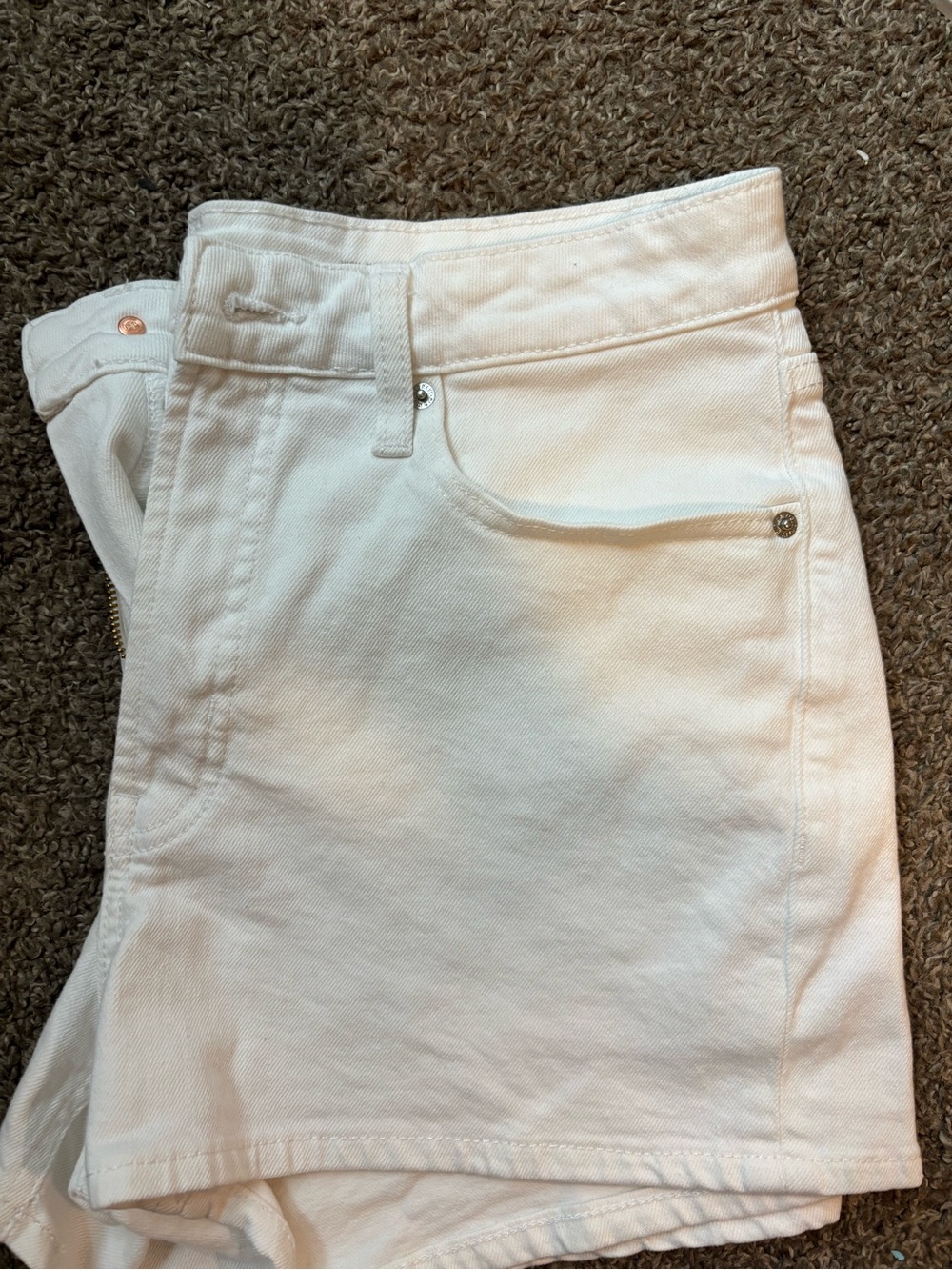 Old Navy White Women's Denim Shorts